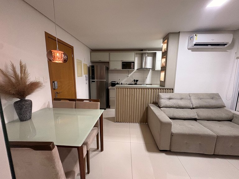 Apto em Cond. c/ Piscina no Setor Bueno LHD0403