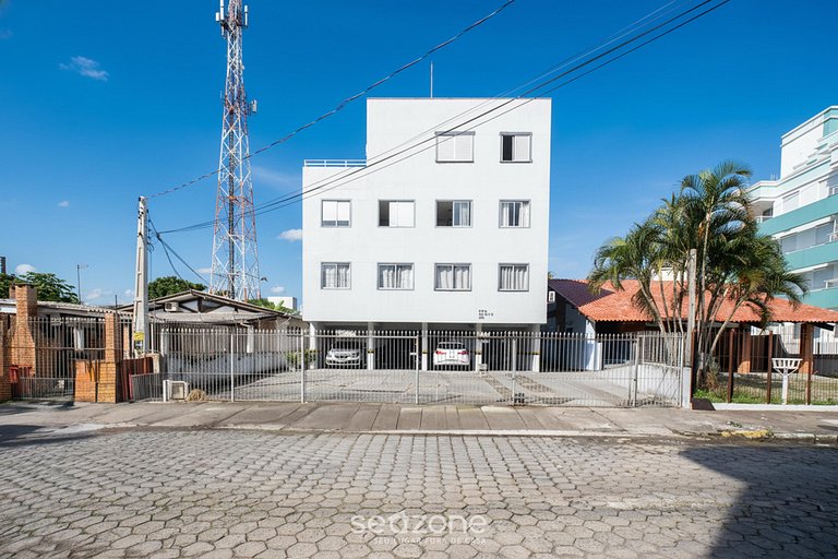 Apto em Cond. em Canasvieiras BZS0204