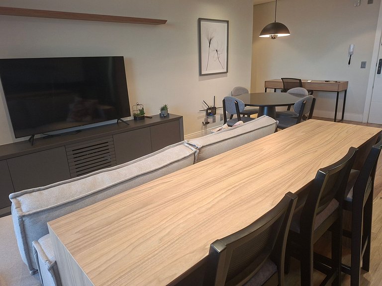 Apto em Cond. c/ Piscina no Bairro Estados TSO0314