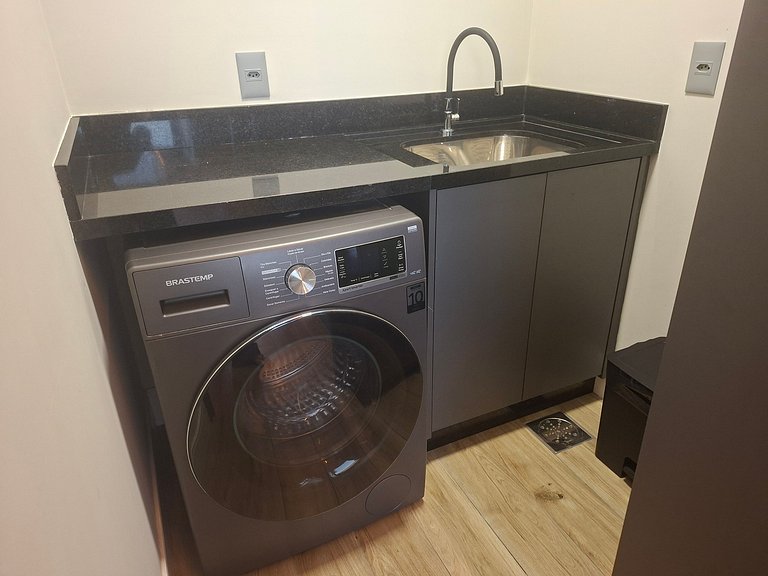 Apto en Cond. c/ Piscina en Barrio Estados TSO0314