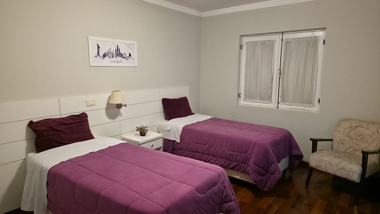 Apto em cond. c/ churrasq. no Capivari LVR0017