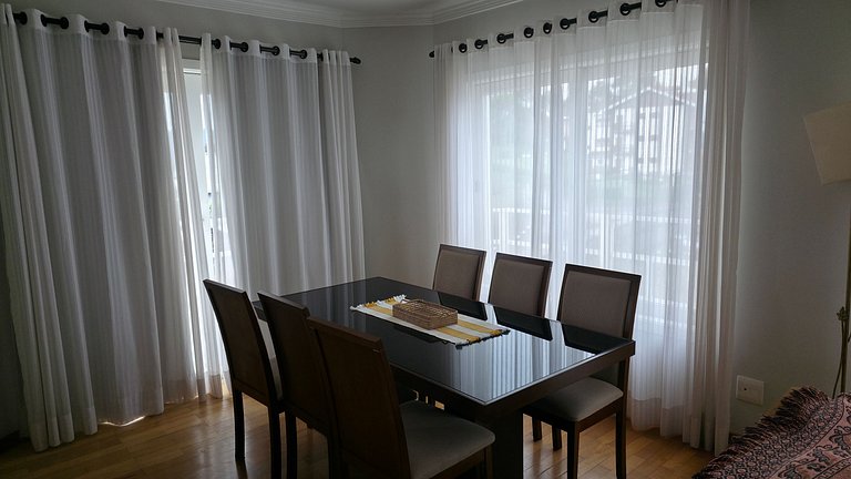 Apto en cond. con parri. en Capivari LVR0017