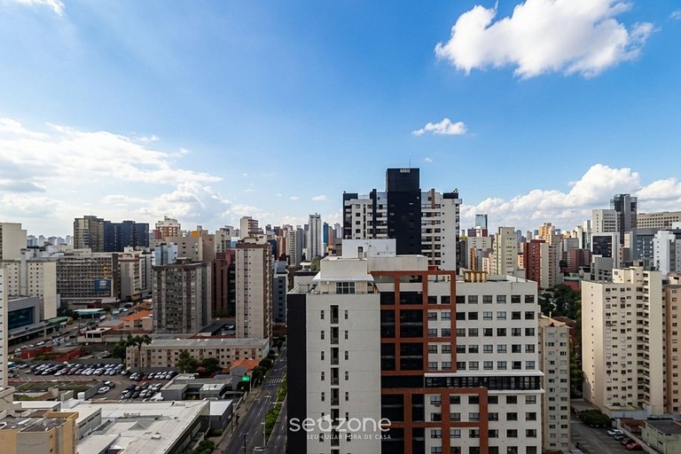 Studio em Cond. c/ Piscina no Centro EYS2307