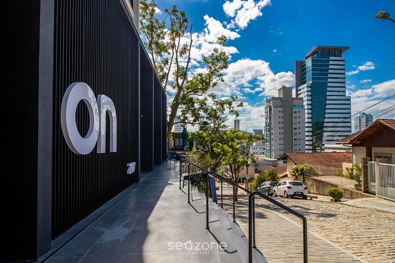 Studio em Cond. c/ Piscina em Blumenau PIN1911