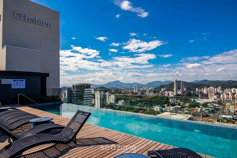 Studio em Cond. c/ Piscina em Blumenau PIN1901