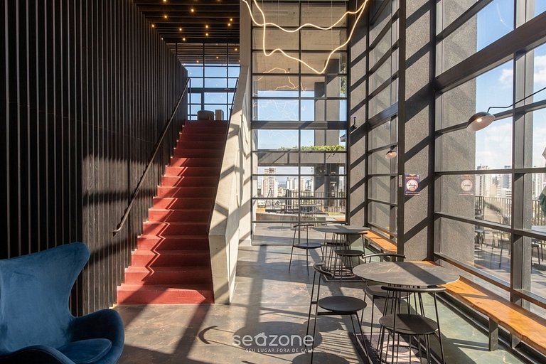 Studio em Cond. c/ Piscina no Bairro Velha PIN1903