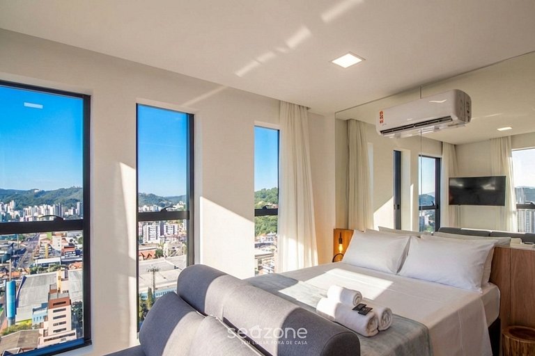 Studio em Cond. c/ Piscina em Blumenau PIN1901