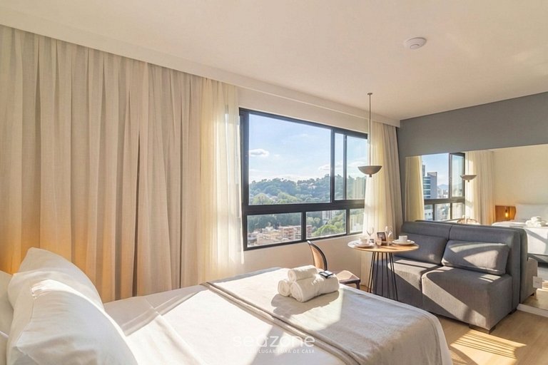 Estudio en Cond. c/ Piscina en Blumenau PIN1909