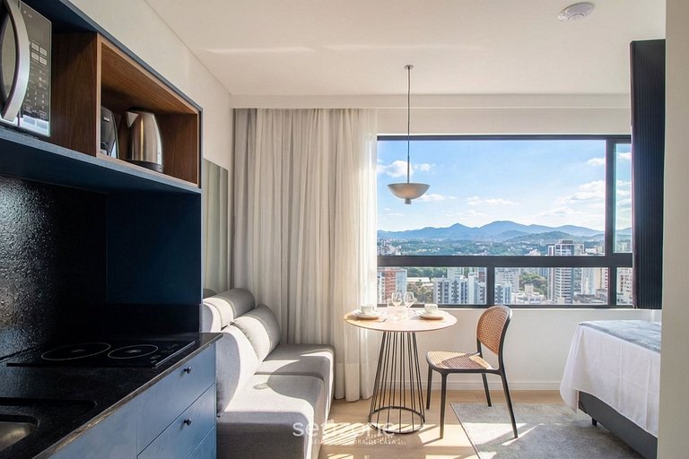 Studio em Cond. c/ Piscina em Blumenau PIN1906