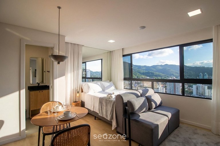 Studio em Cond. c/ Piscina em Blumenau PIN1912