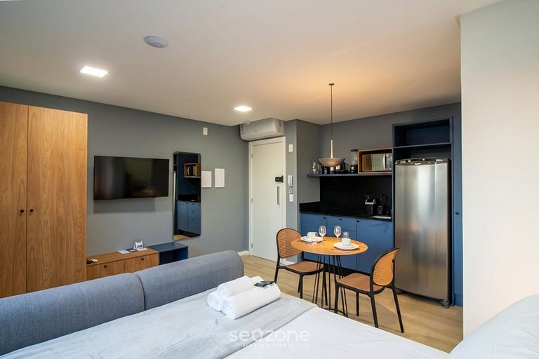 Studio em Cond. c/ Piscina em Blumenau PIN1912