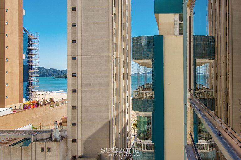 Apto em cond. c/ vista p/ Mar na Barra Sul MDA0501