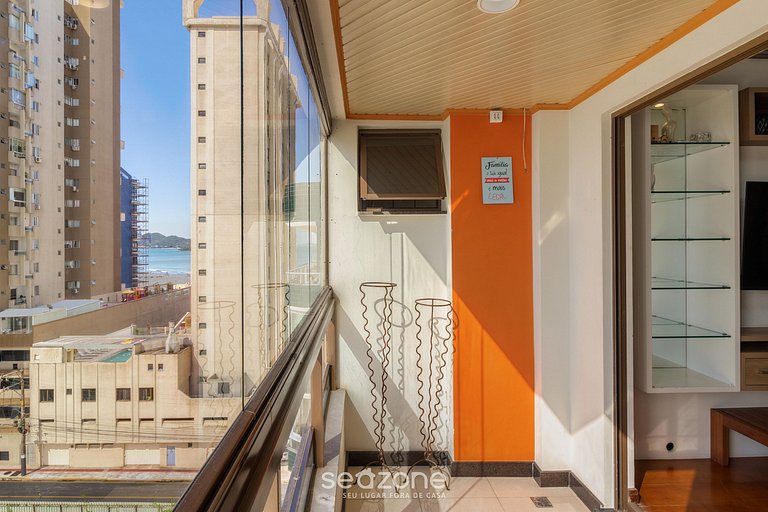 Apto em cond. c/ vista p/ Mar na Barra Sul MDA0501