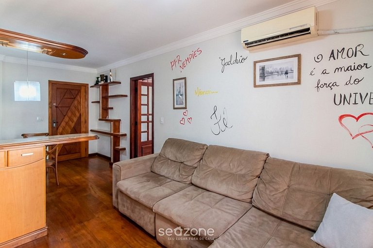 Apto em cond. c/ vista p/ Mar na Barra Sul MDA0501