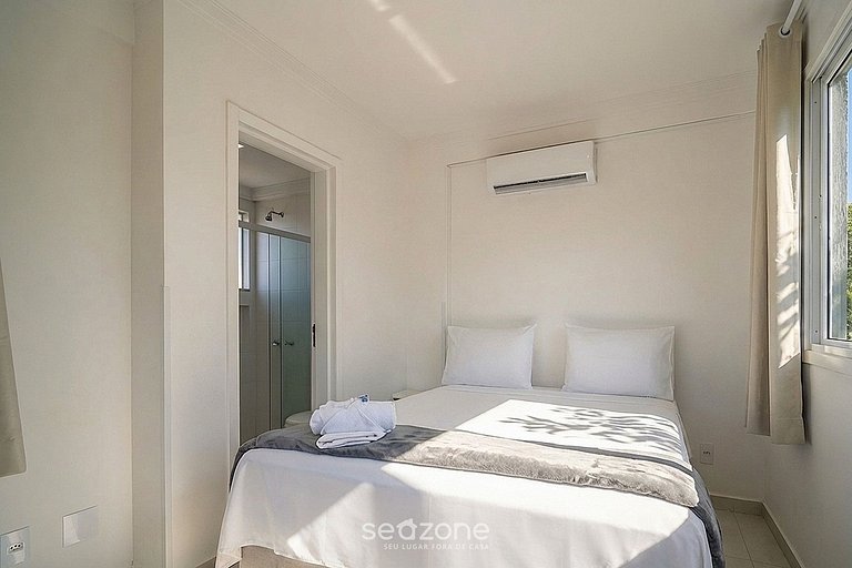 Apto em Cond. c/ Piscina nos Ingleses ALV0203