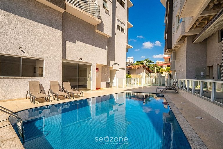 Ap en cond. c/ piscina a 500 m de la playa ALV0203