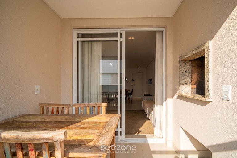 Apto em cond. c/ churrasq. priv. Ingleses CNCD0202