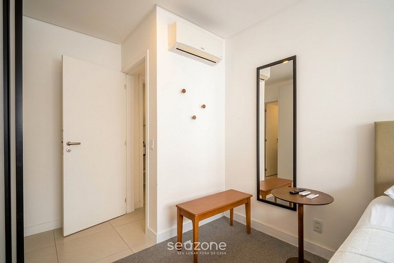 Apto em cond. c/ churrasq. priv. Ingleses CNCD0202