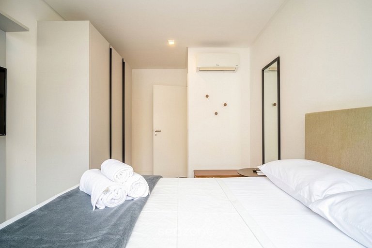 Apto em cond. c/ churrasq. priv. Ingleses CNCD0202