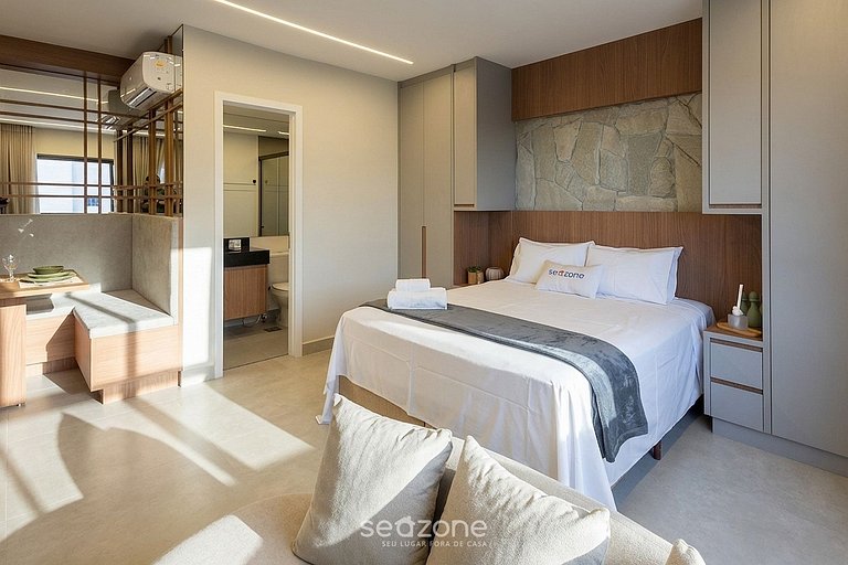 Apto en Cond. c/ Piscina en Sector Marista LIU2306