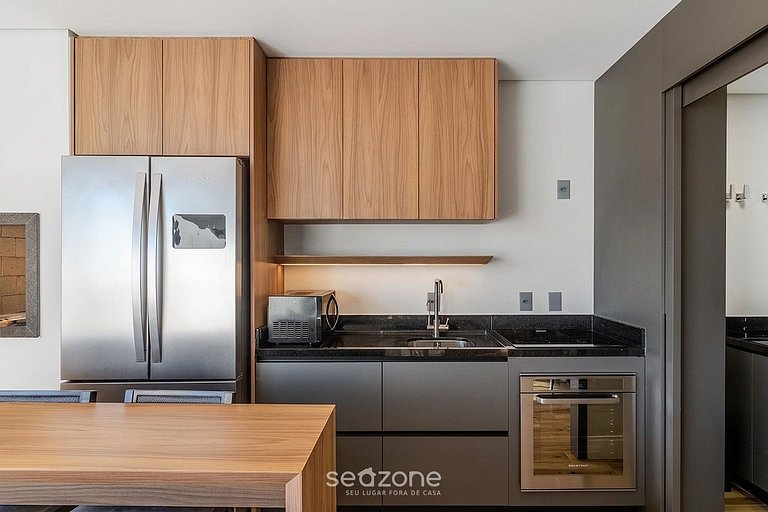 Apto em cond. c/ piscina e churrasq. priv. TSO0313