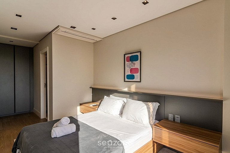 Apto en condo c/ piscina y parrilla priv. TSO0313