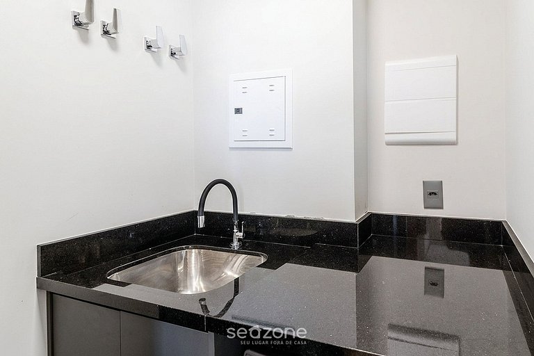 Apto en condo c/ piscina y parrilla priv. TSO0313