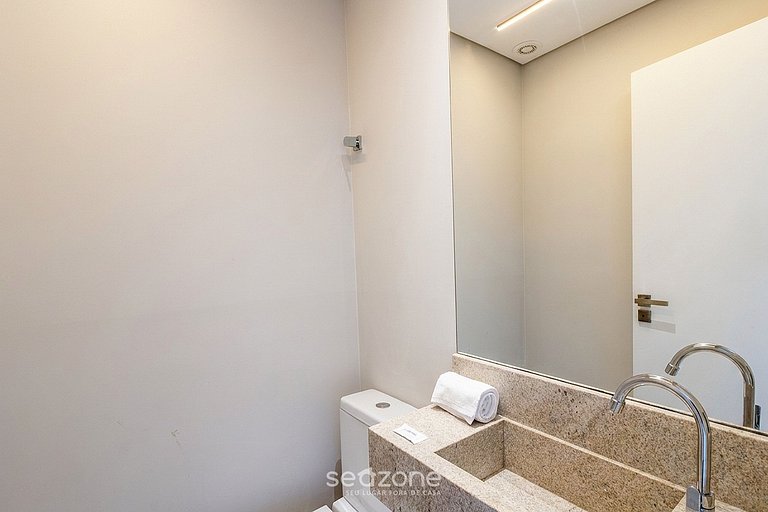 Apto em Cond. c/ Piscina no Bairro Estados TSO0314
