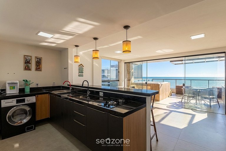 Apto em Cond. c/ Jacuzzi priv. e Vista Mar CLI0018