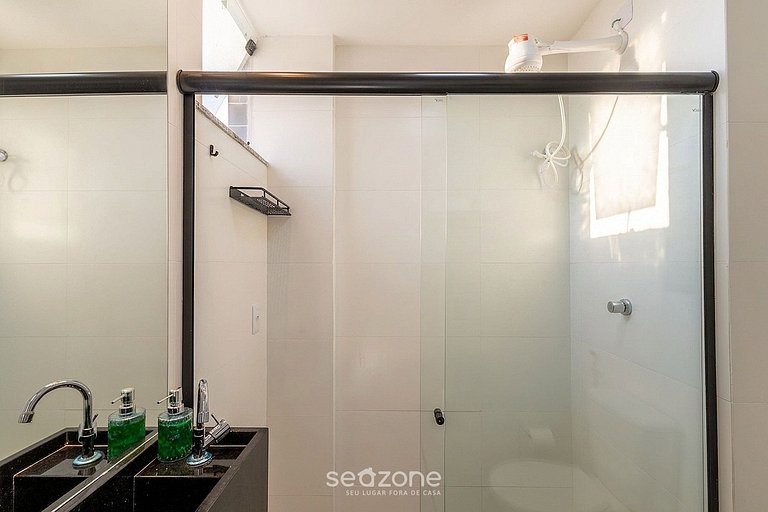 Apto em Cond. c/ Jacuzzi priv. e Vista Mar CLI0018