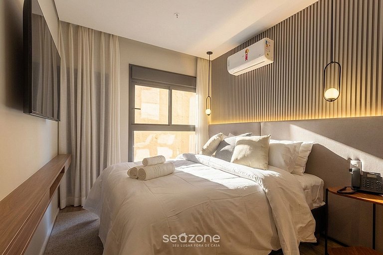 Studio em cond. c/ academia em Jardins HMJ0301