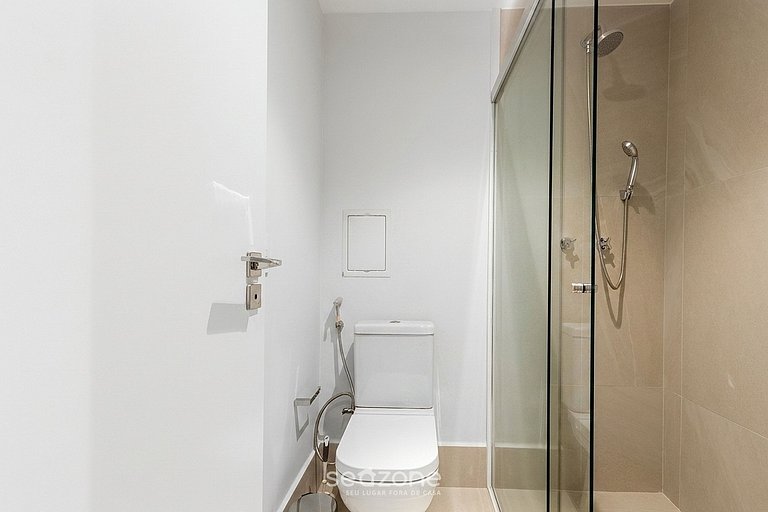 Studio em cond. c/ academia em Jardins HMJ0301