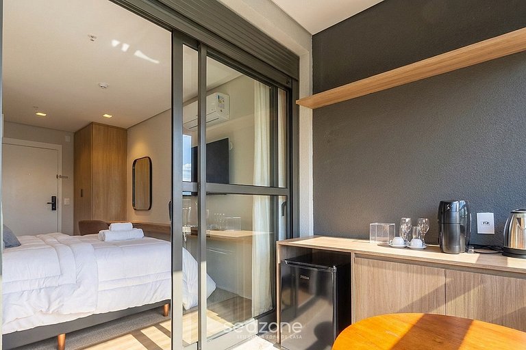 Studio en cond. con balcón en Jardins HMJ0305