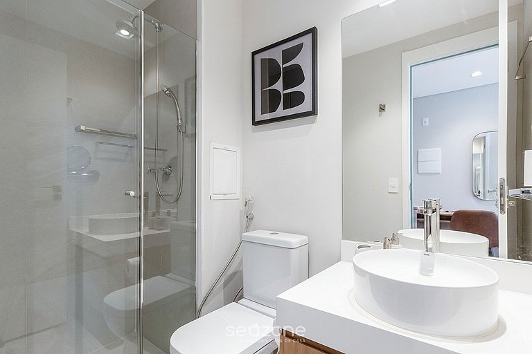 Estudio en cond. c/ gimnasio en SP HMJ0411