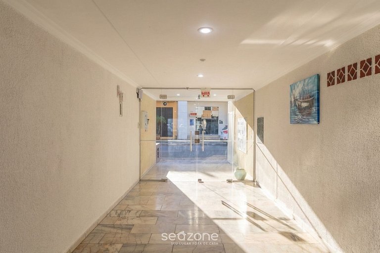 Apto con suite a 30 m del mar en Itapema CAE0103