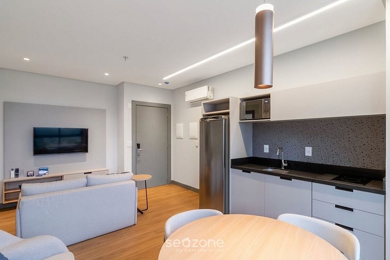 Apartamento moderno a 300 metros da praia FNK1905