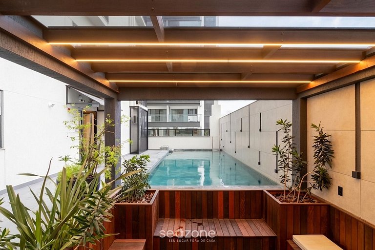 Apartamento moderno a 300 metros da praia FNK1905
