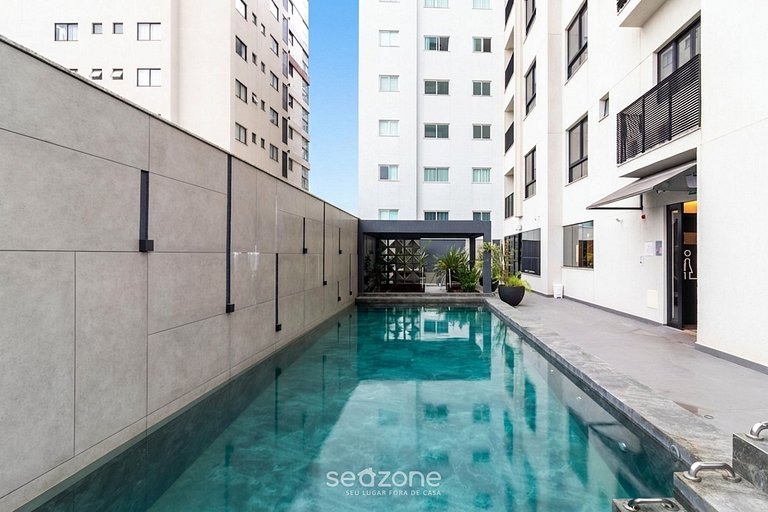 Apartamento moderno a 300 metros da praia FNK1905