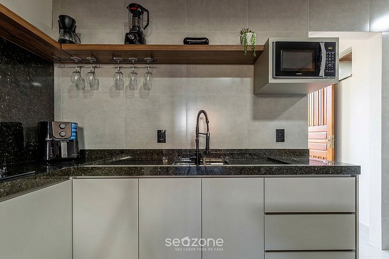 Casa Espaçosa c/ jacuzzi privativa Penha RMJ0130