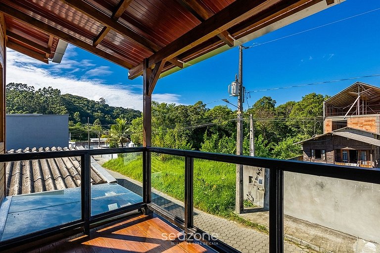 Casa Espaçosa c/ jacuzzi privativa Penha RMJ0130