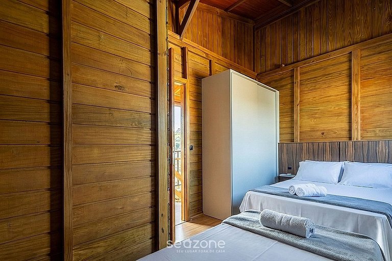 Casa Espaçosa c/ jacuzzi privativa Penha RMJ0130