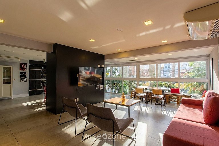 Studio em cond. c/ piscina em POA PUE0308