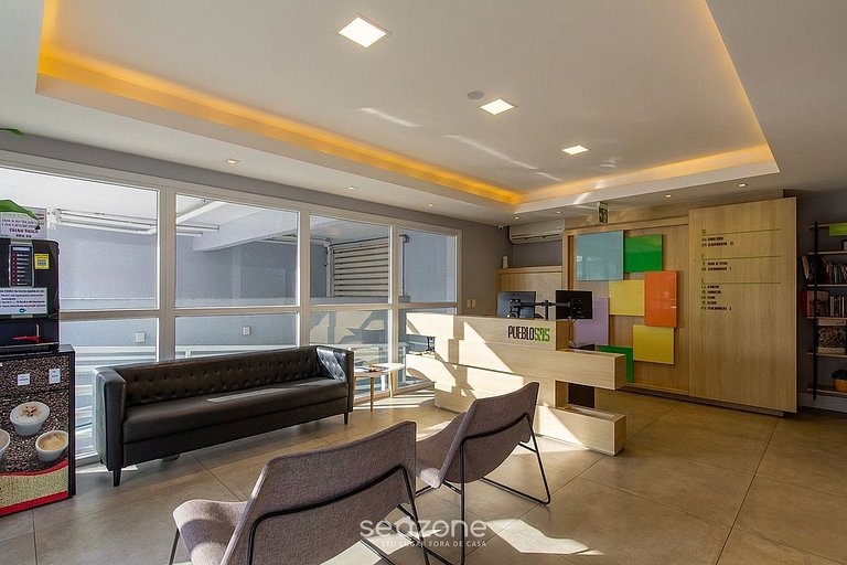 Studio em cond. c/ piscina em POA PUE0308