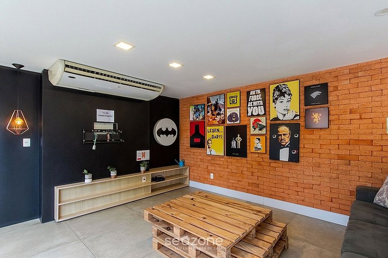 Studio em cond. c/ piscina em POA PUE0308