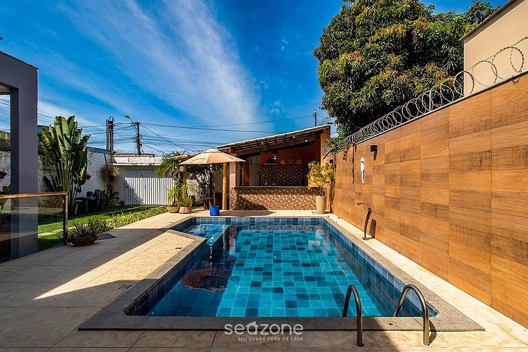 Casa en Cond. c/ piscina privada en Centro GUS0050