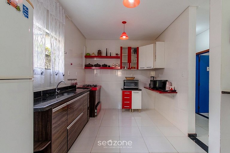 Casa en Cond. c/ piscina privada en Centro GUS0050