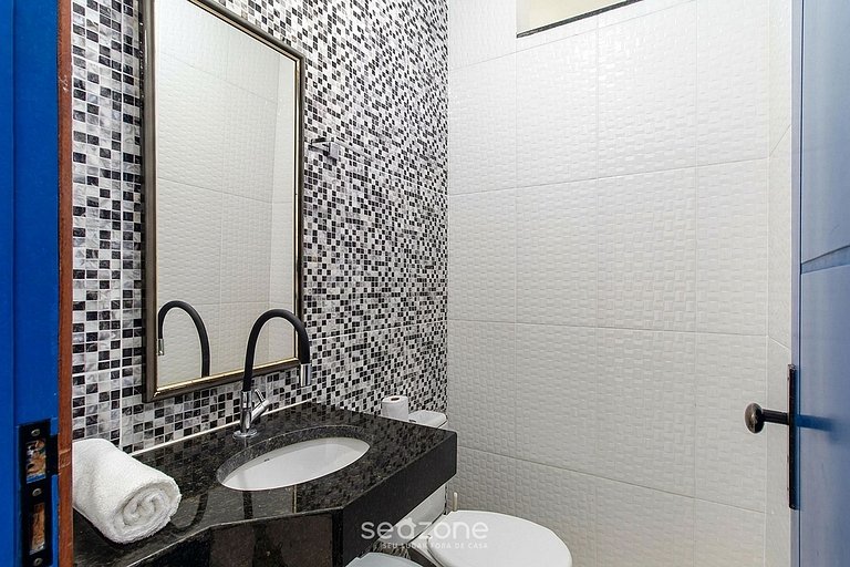 Casa en Cond. c/ piscina privada en Centro GUS0050