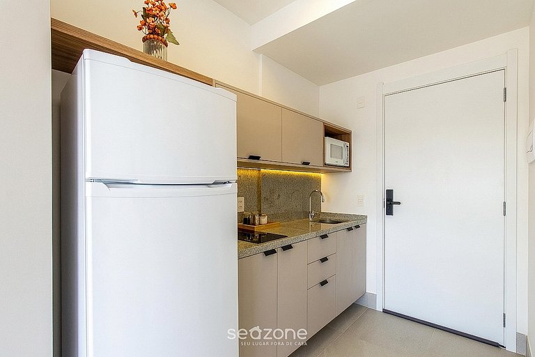 Studio en cond. c/ piscina en Porto Alegre CJG0906