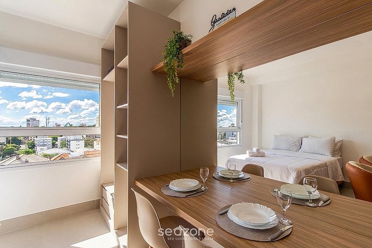 Studio em cond. c/ piscina em Porto Alegre CJG0906