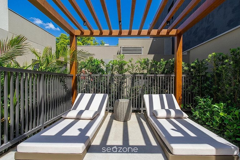 Studio em cond. c/ piscina em Porto Alegre CJG0906